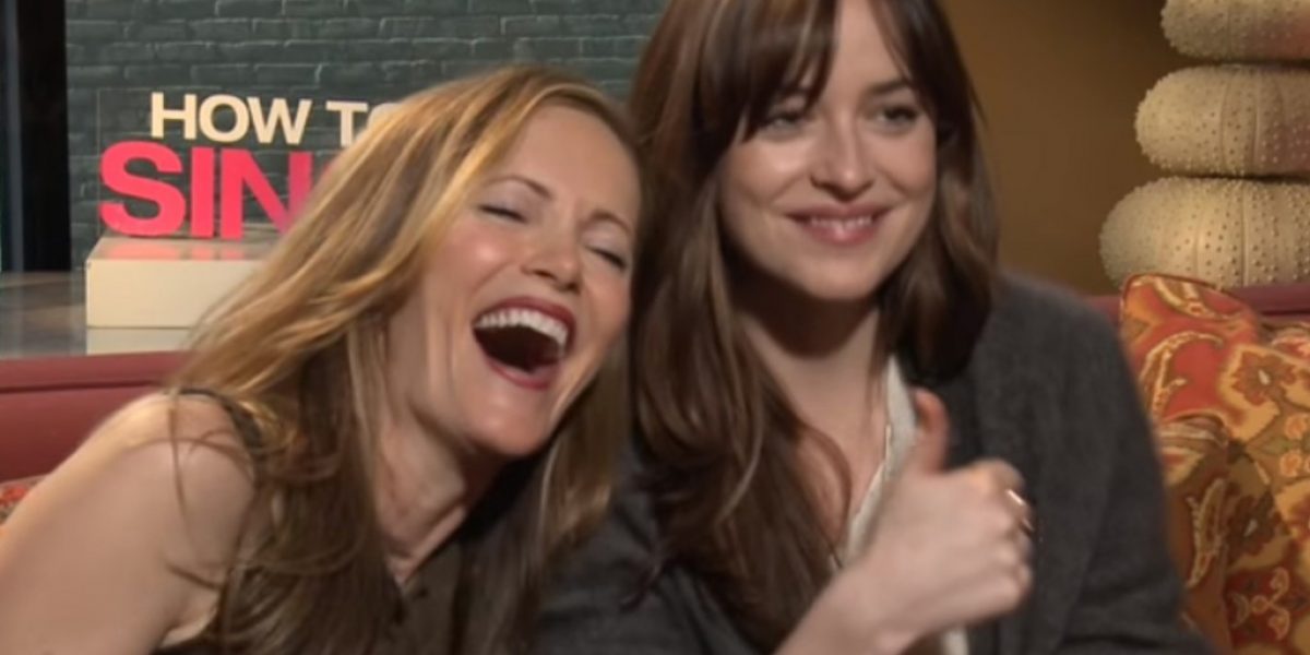 leslie mann and dakota johnson