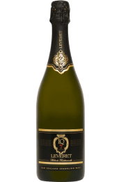M2woman.com-Wine-Portfolio-Leveret-IQ7-Method-Traditionnelle-NV-Champagne